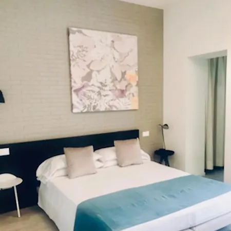 Konukevi Le Stanze - Di Fianco Casa Di Cura Montanari 4*